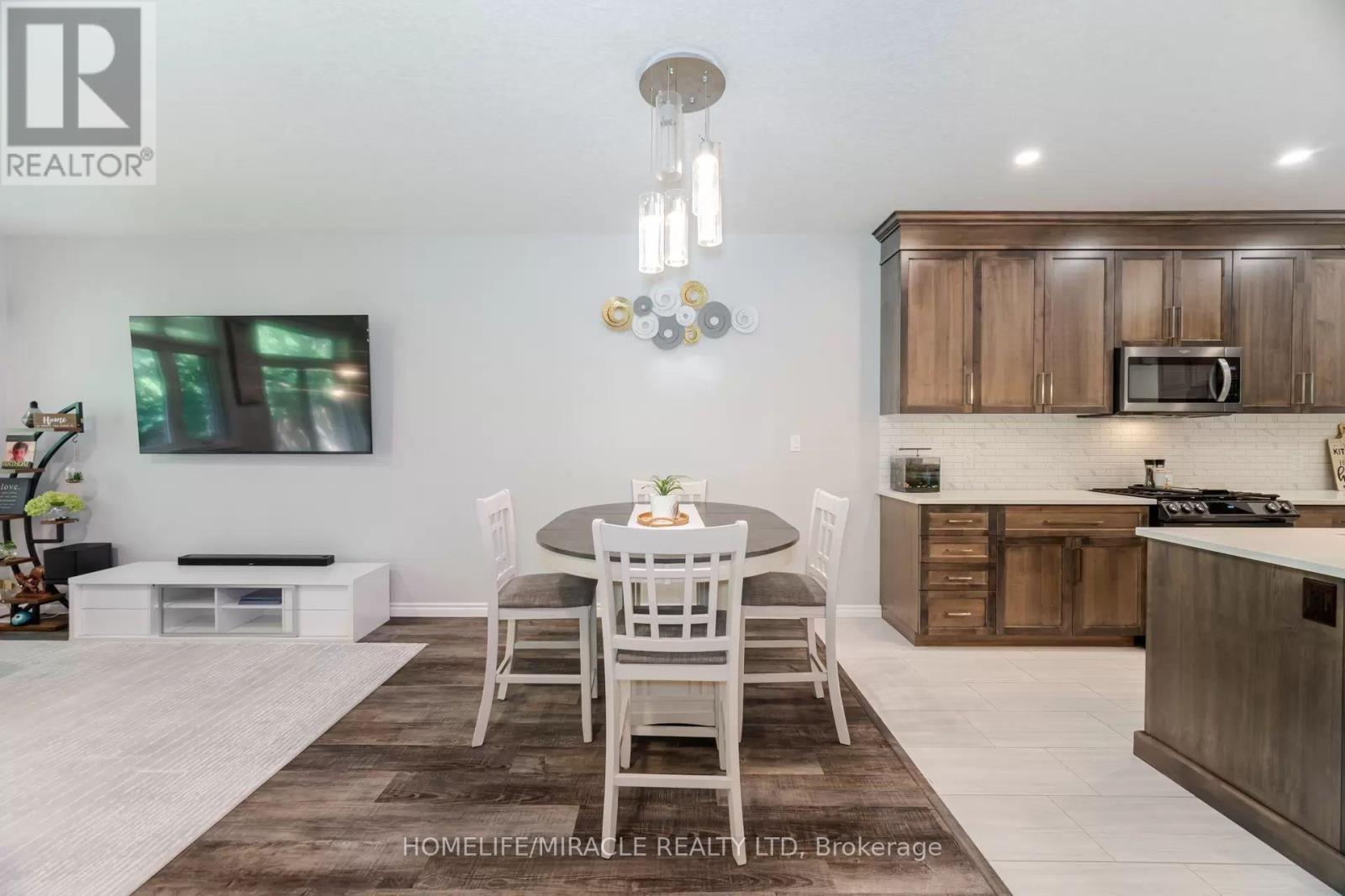 9 - 44 Main Street, East Zorra-Tavistock, Ontario  N0J 1M0 - Photo 15 - X12960210