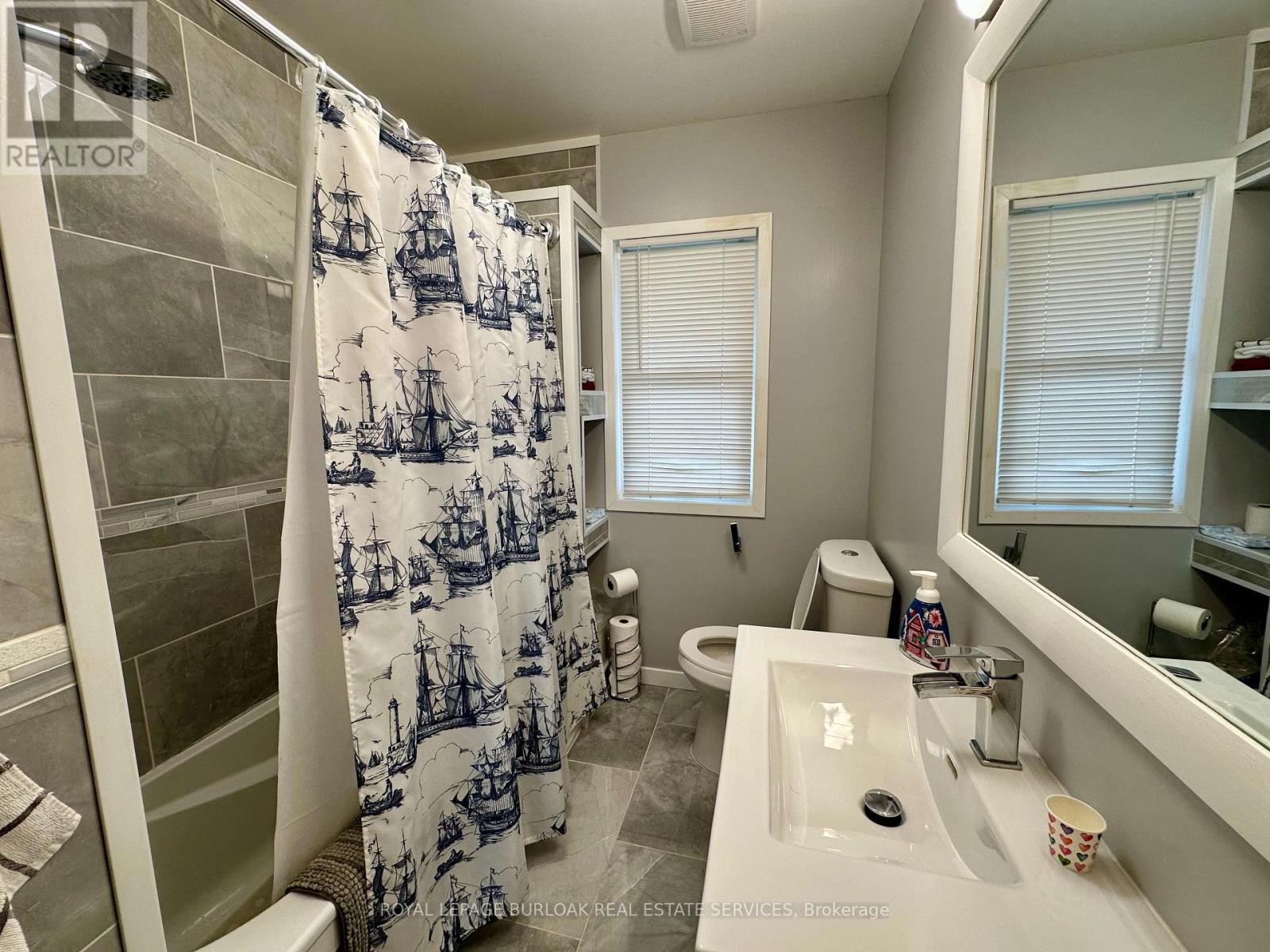 4213 Victoria Avenue, Lincoln, Ontario  L0R 2E0 - Photo 10 - X12960280