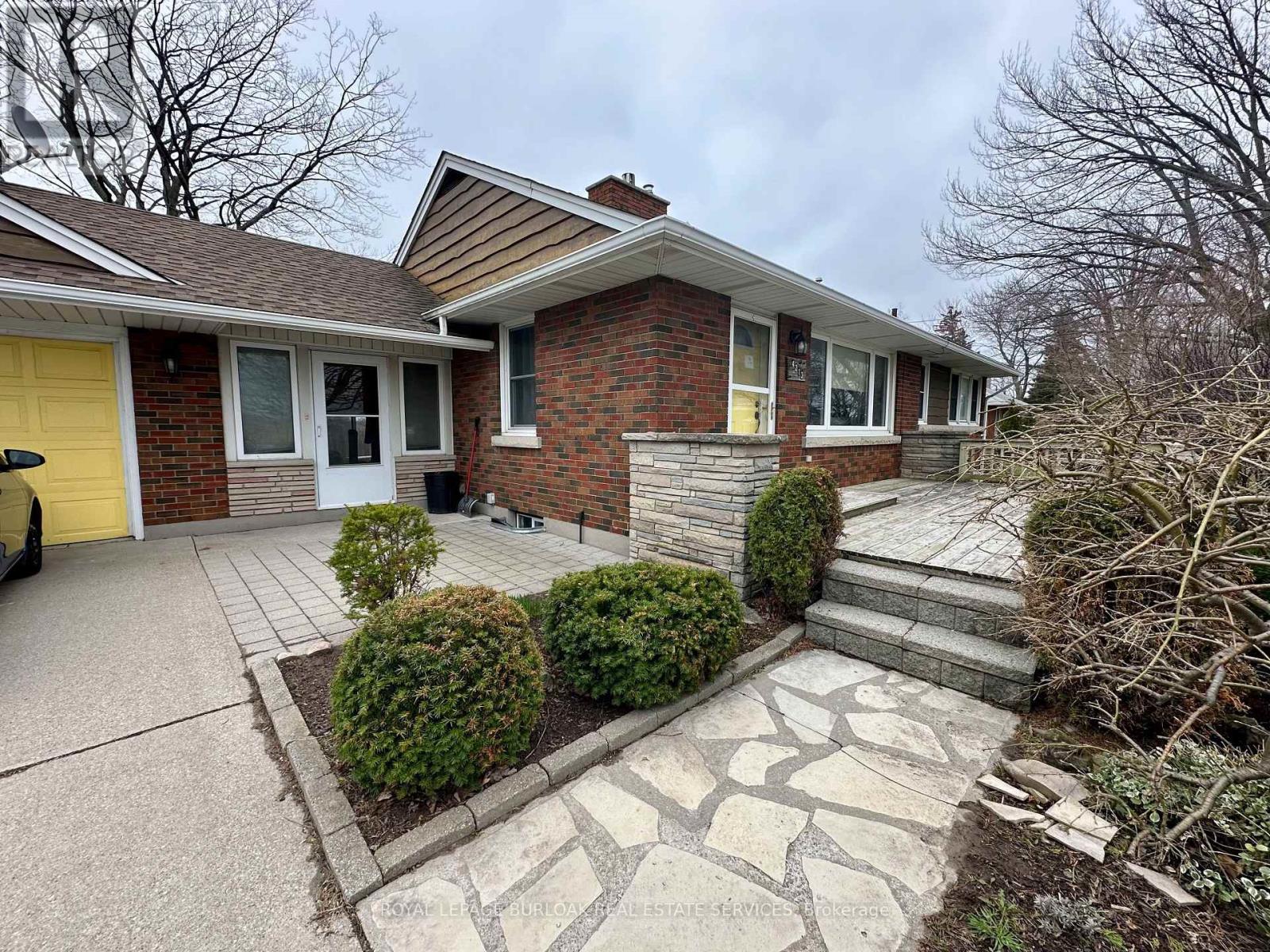 4213 Victoria Avenue, Lincoln, Ontario  L0R 2E0 - Photo 2 - X12960280