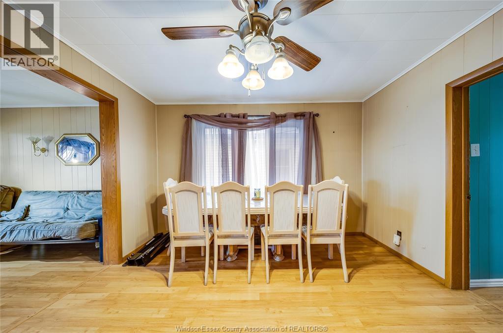 879 Felix, Windsor, Ontario  N9C 3L1 - Photo 15 - 26007015
