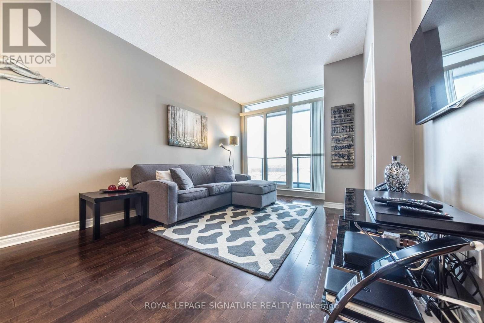 536 - 2885 Bayview Avenue, Toronto, Ontario  M2K 0A3 - Photo 3 - C12960180