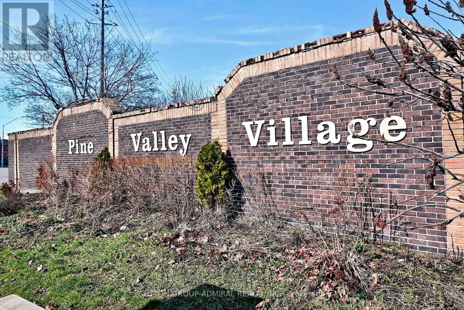 45 Royal Garden Boulevard, Vaughan, Ontario L4L 7C4 - Photo 42 - N12936806