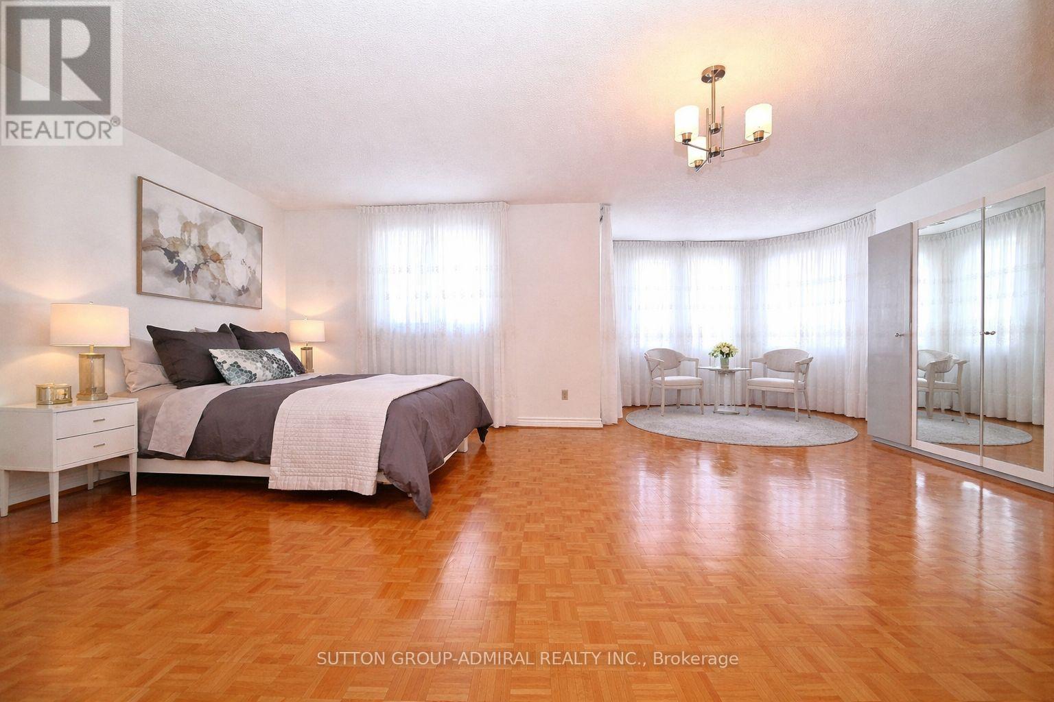 45 Royal Garden Boulevard, Vaughan, Ontario  L4L 7C4 - Photo 27 - N12936806