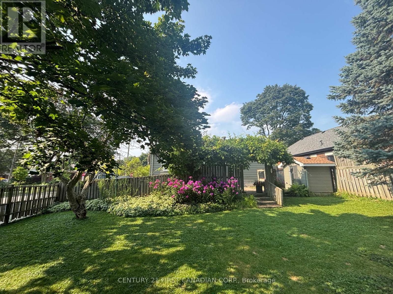 39 Raywood Avenue, London South, Ontario  N6C 1Y6 - Photo 32 - X12959540