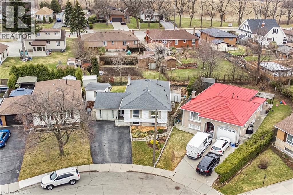 138 Greeningdon Drive, Hamilton, Ontario  L9A 3A9 - Photo 3 - 40817791