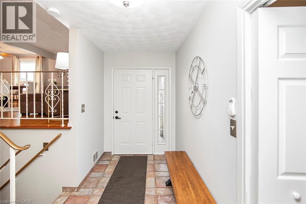 138 Greeningdon Drive, Hamilton, Ontario  L9A 3A9 - Photo 5 - 40817791