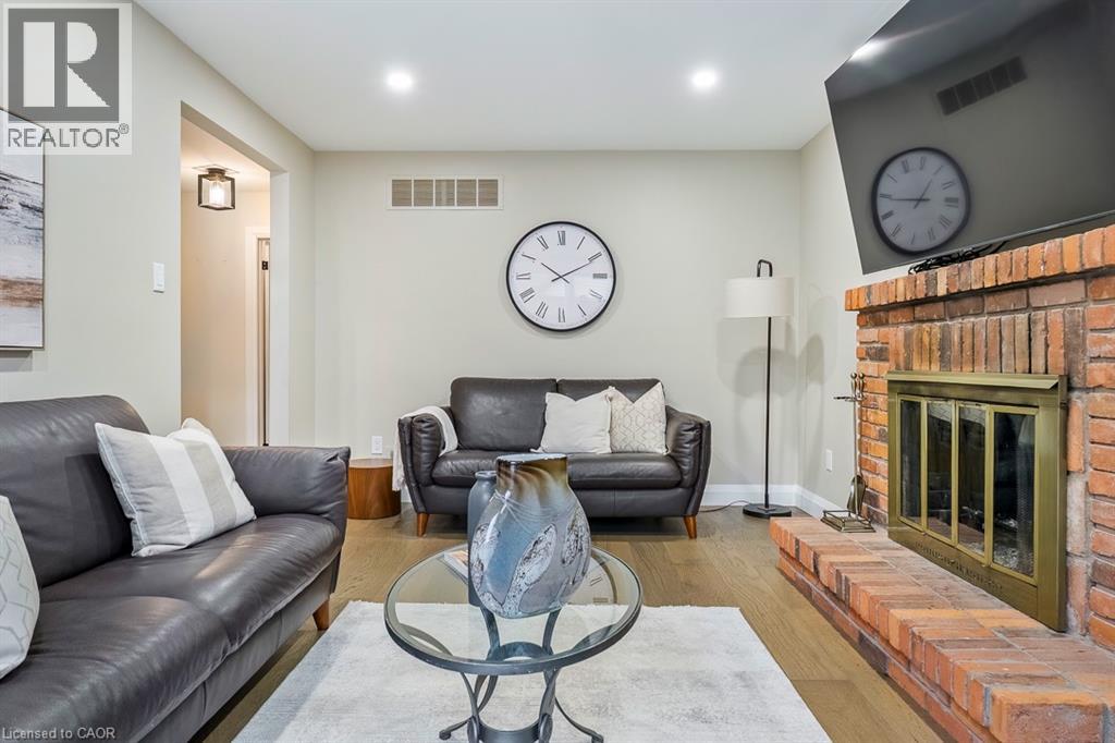 1 Parkway Place, Hamilton, Ontario L9H 6K3 - Photo 20 - 40816665