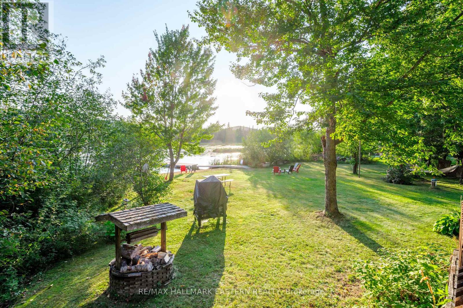 152a Paradise Landing Road, Hastings Highlands (Herschel Ward), Ontario  K0L 2S0 - Photo 40 - X12960294