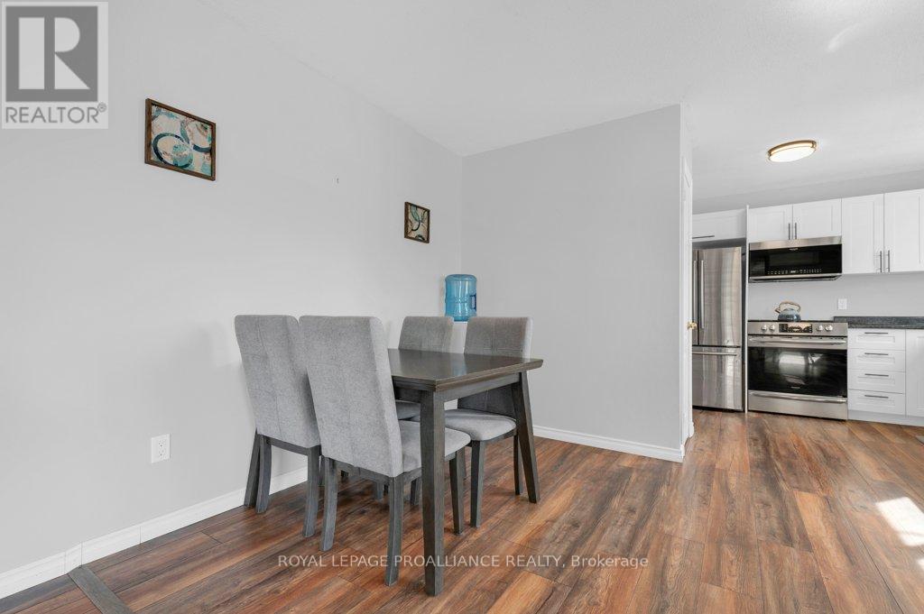 74 Heber Street, Quinte West, Ontario  K8V 1N1 - Photo 13 - X12960302