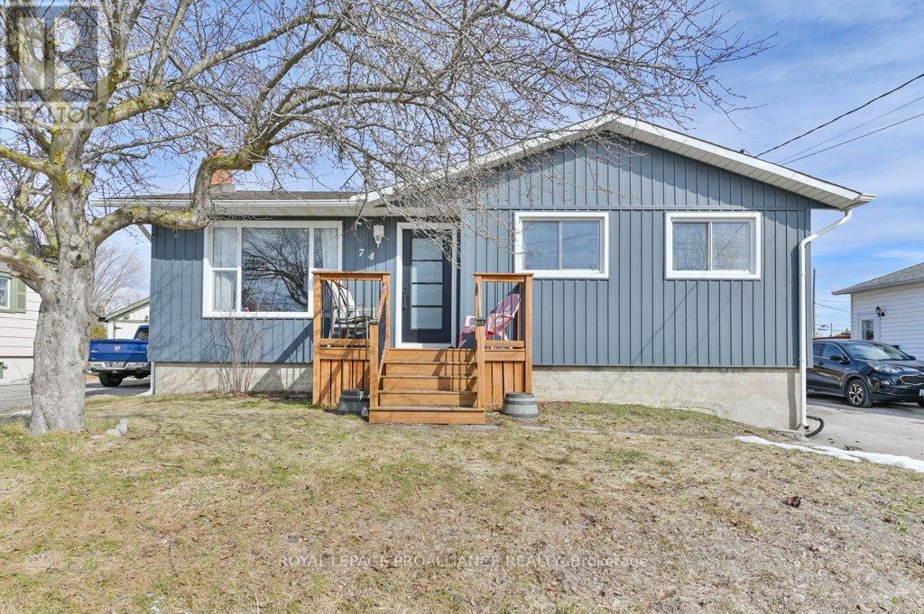 74 Heber Street, Quinte West, Ontario  K8V 1N1 - Photo 3 - X12960302
