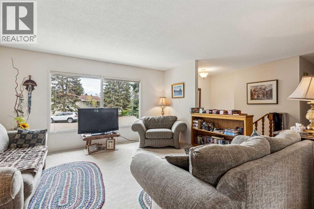 201 11 Avenue SW, High River, Alberta  T0L 1B0 - Photo 8 - A2222022