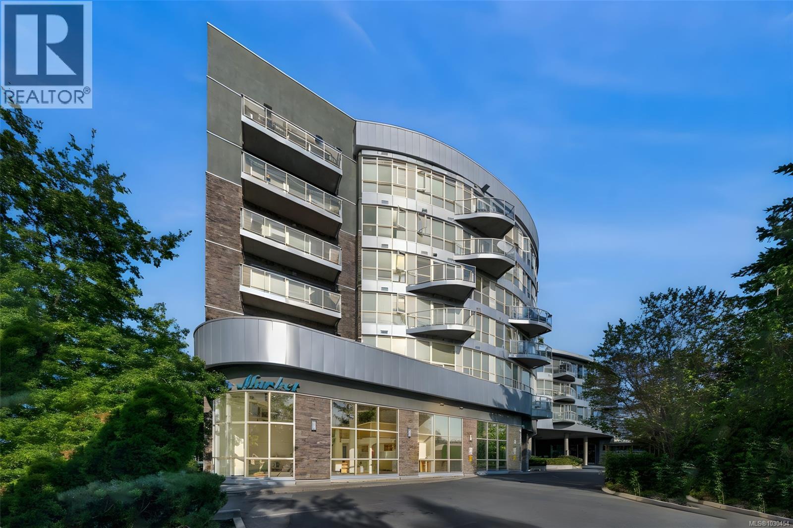 727 2745 Veterans Memorial Pkwy, Langford, British Columbia  V9B 0H4 - Photo 36 - 1030454