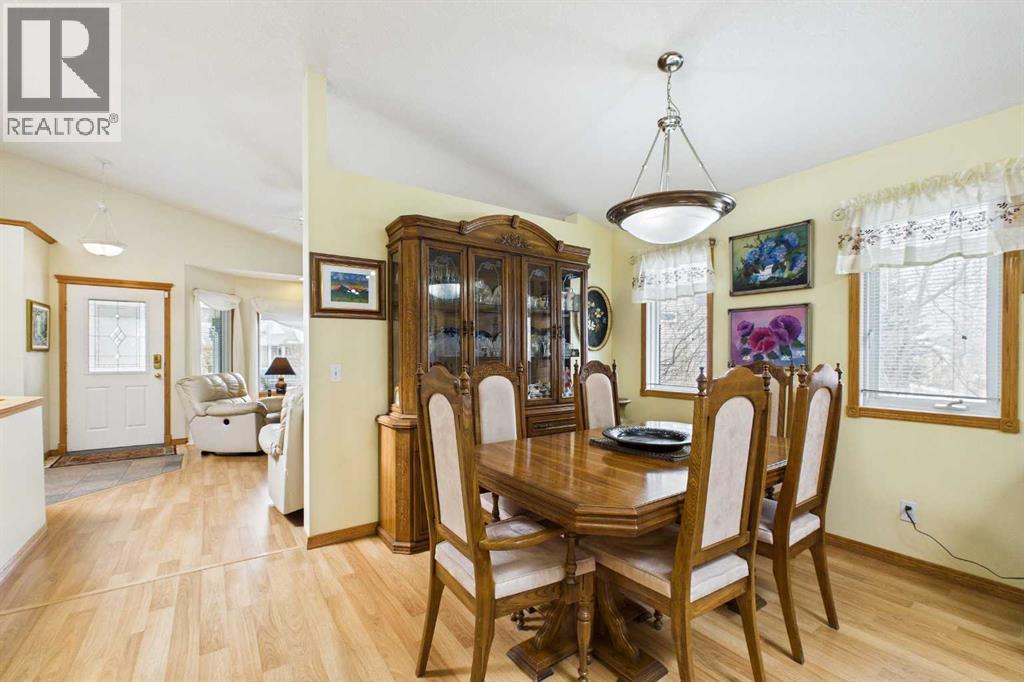 535 Cimarron Point, Okotoks, Alberta  T1S 1S6 - Photo 8 - A2297911