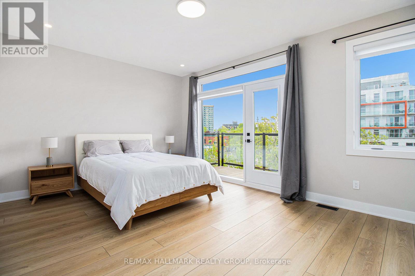 A - 72 Armstrong Street, Ottawa, Ontario  K1Y 2V7 - Photo 11 - X12960300