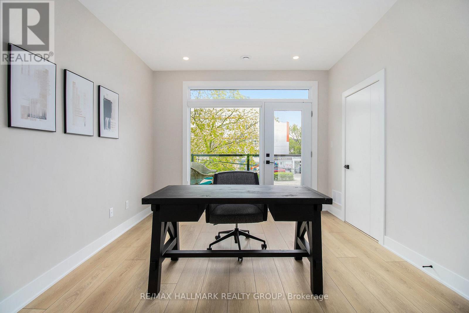 A - 72 Armstrong Street, Ottawa, Ontario  K1Y 2V7 - Photo 8 - X12960300