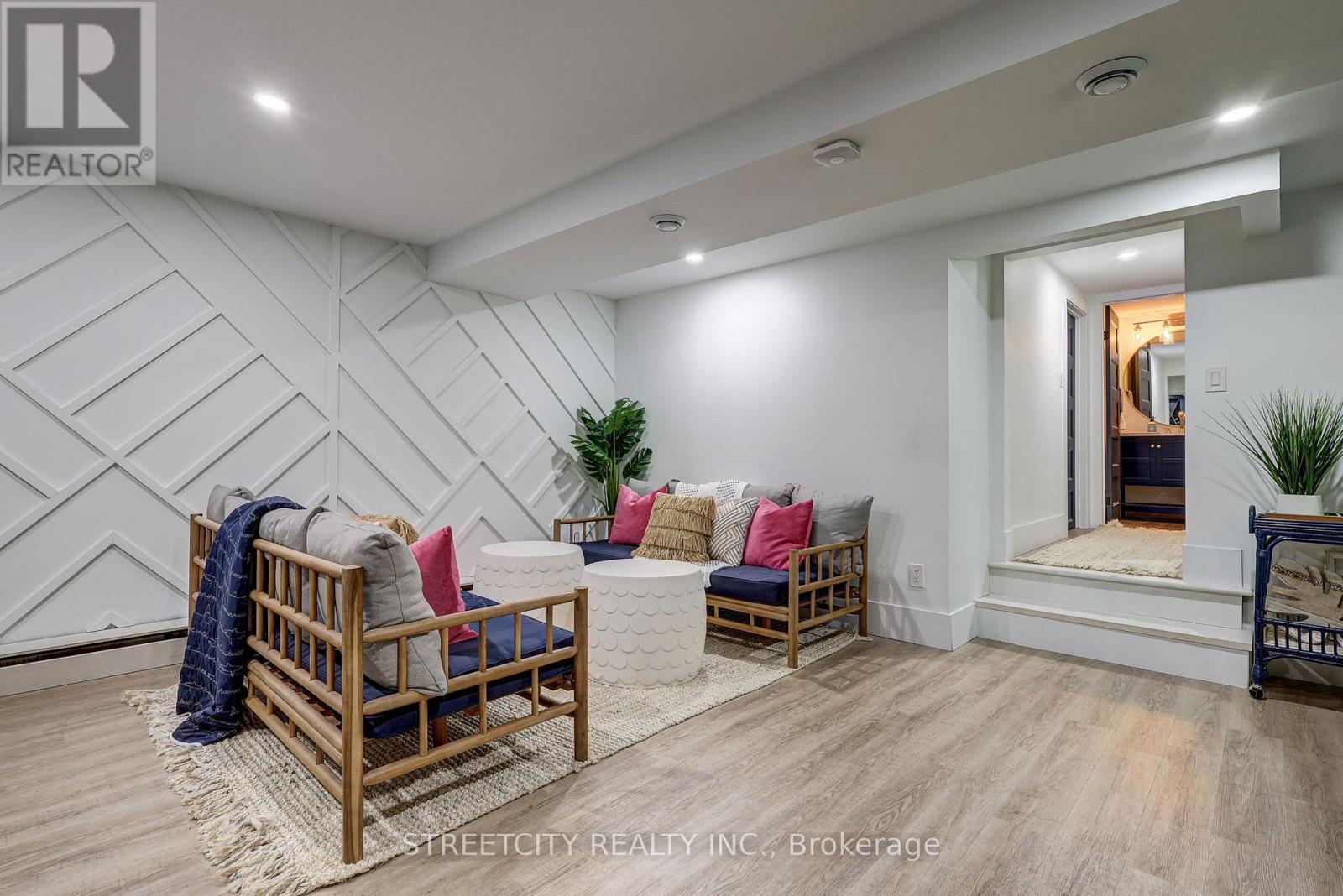 7 Thistle Court, Tillsonburg, Ontario  N4G 2S8 - Photo 14 - X12960324