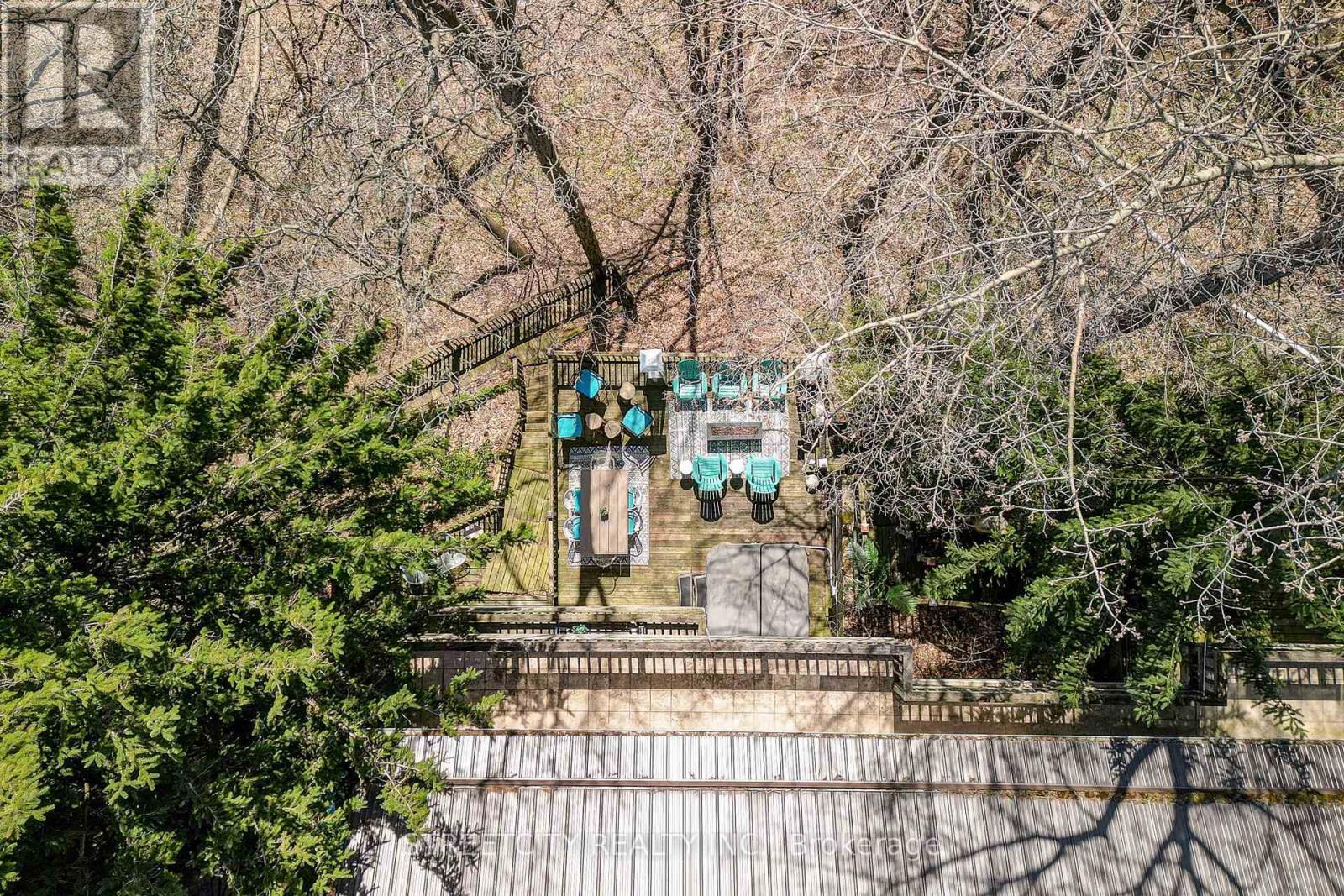 7 Thistle Court, Tillsonburg, Ontario  N4G 2S8 - Photo 7 - X12960324