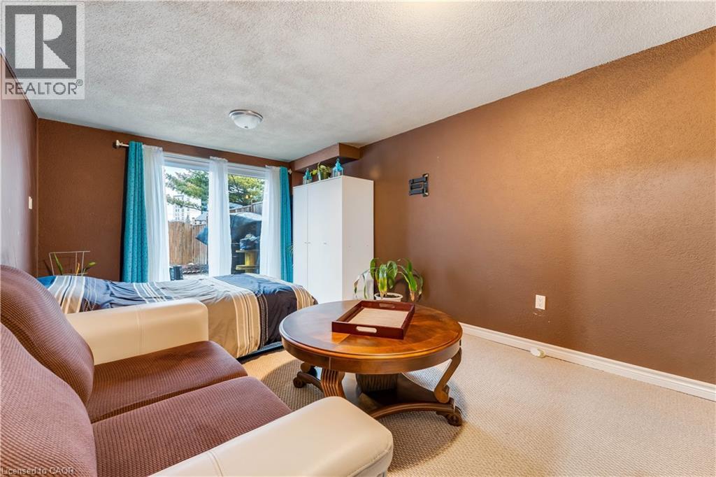 86 Overlea Drive, Kitchener, Ontario  N2M 1T1 - Photo 37 - 40811586