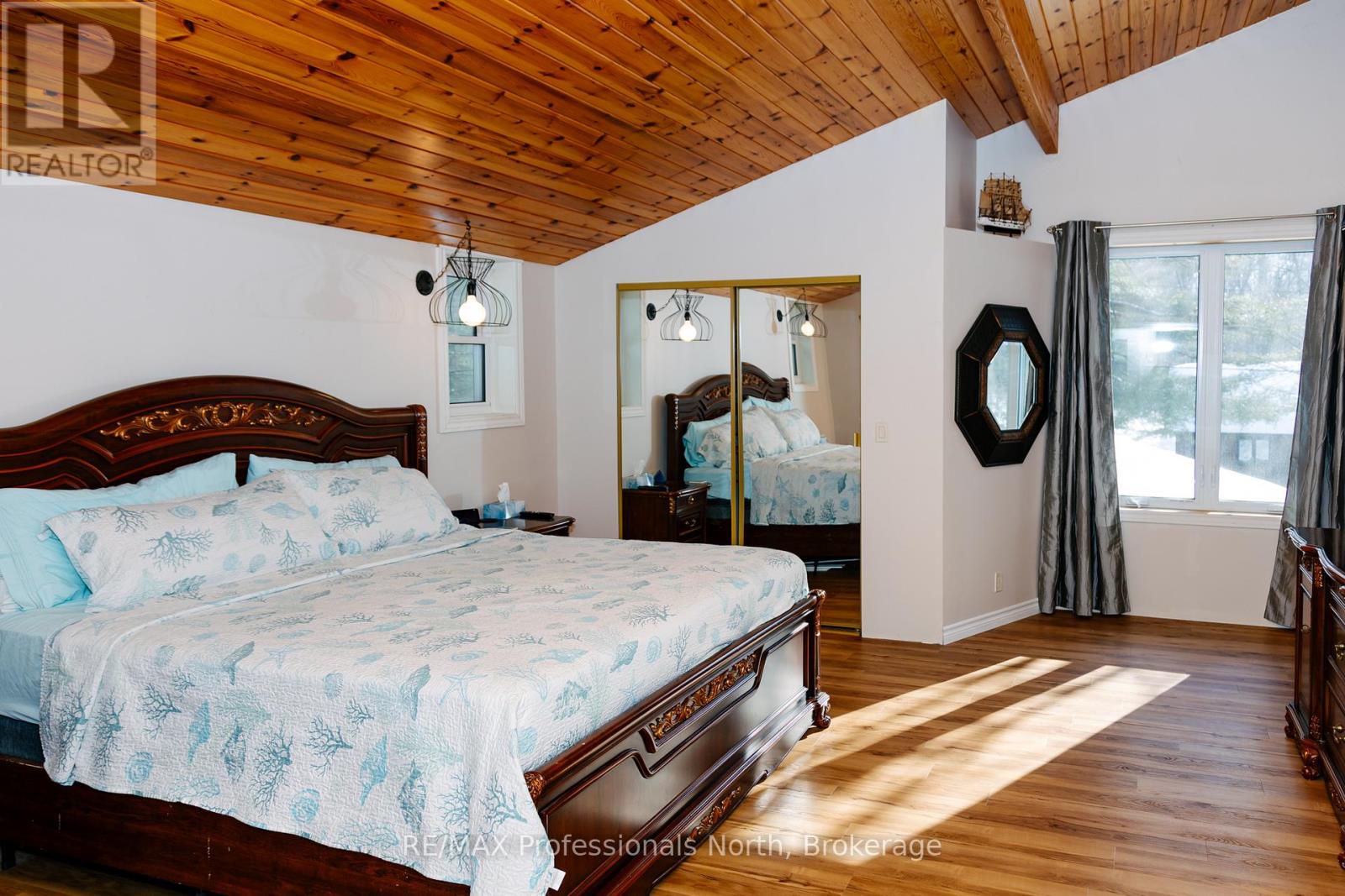 15111 Highway 35, Minden Hills, Ontario K0M 2K0 - Photo 29 - X12960364