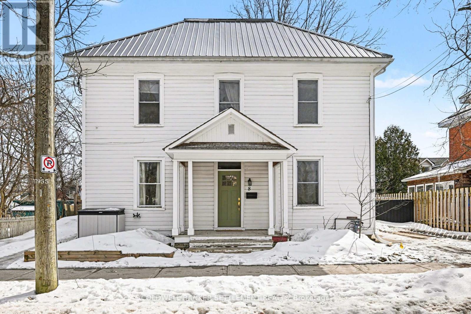 8-10 D'arcy Street, Perth, Ontario  K7H 2T8 - Photo 1 - X12960306