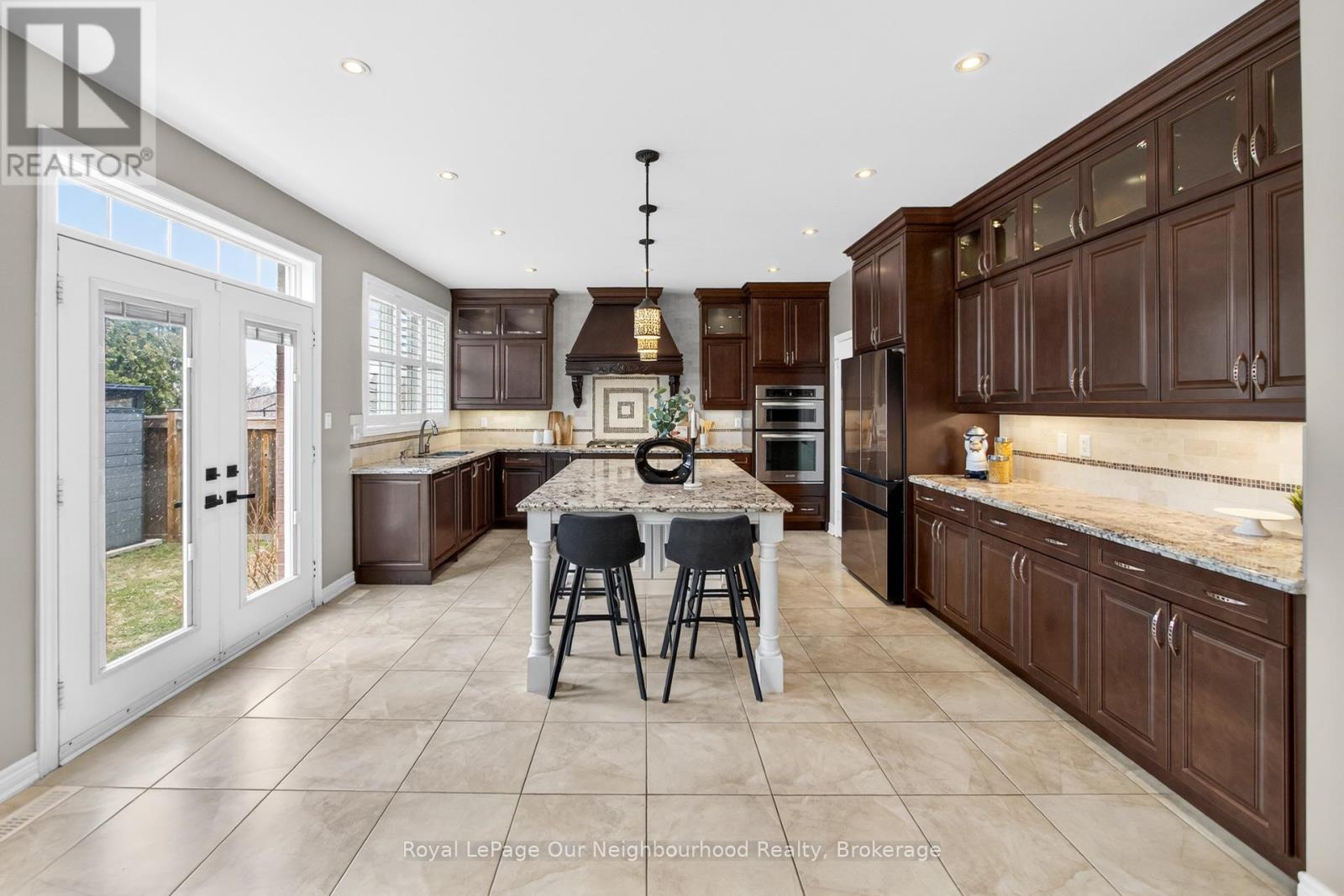 358 Malboeuf Court, Milton, Ontario  L9T 7Y3 - Photo 18 - W12918656