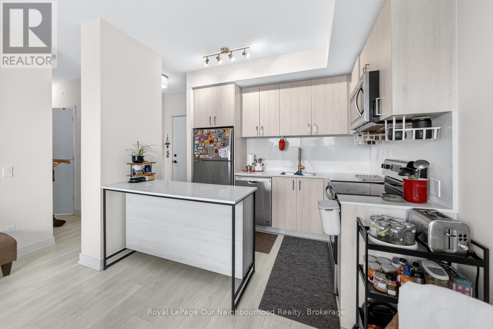 1605 - 8010 Derry Road W, Milton (Co Coates), Ontario  L9T 9N3 - Photo 13 - W12942408