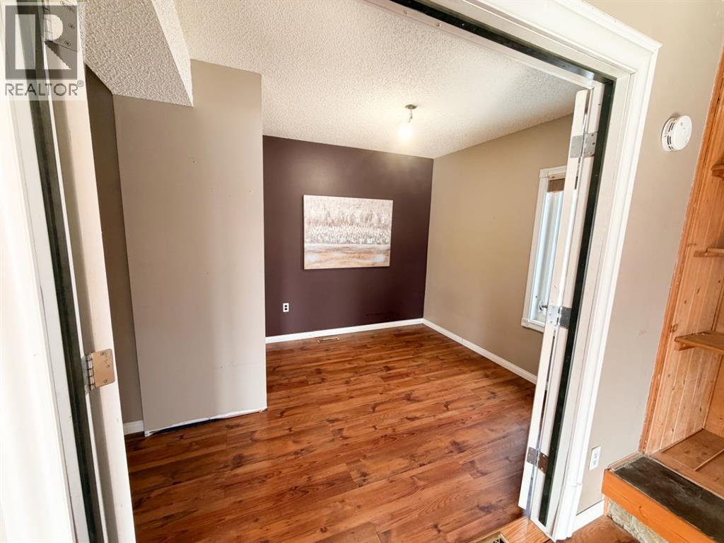 112 5 Street, Keoma, Alberta  T4A 1G6 - Photo 11 - A2294006