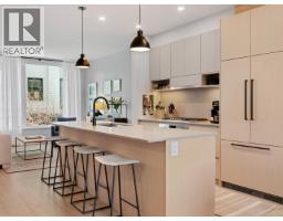 31 528 E 2ND STREET, North Vancouver, British Columbia