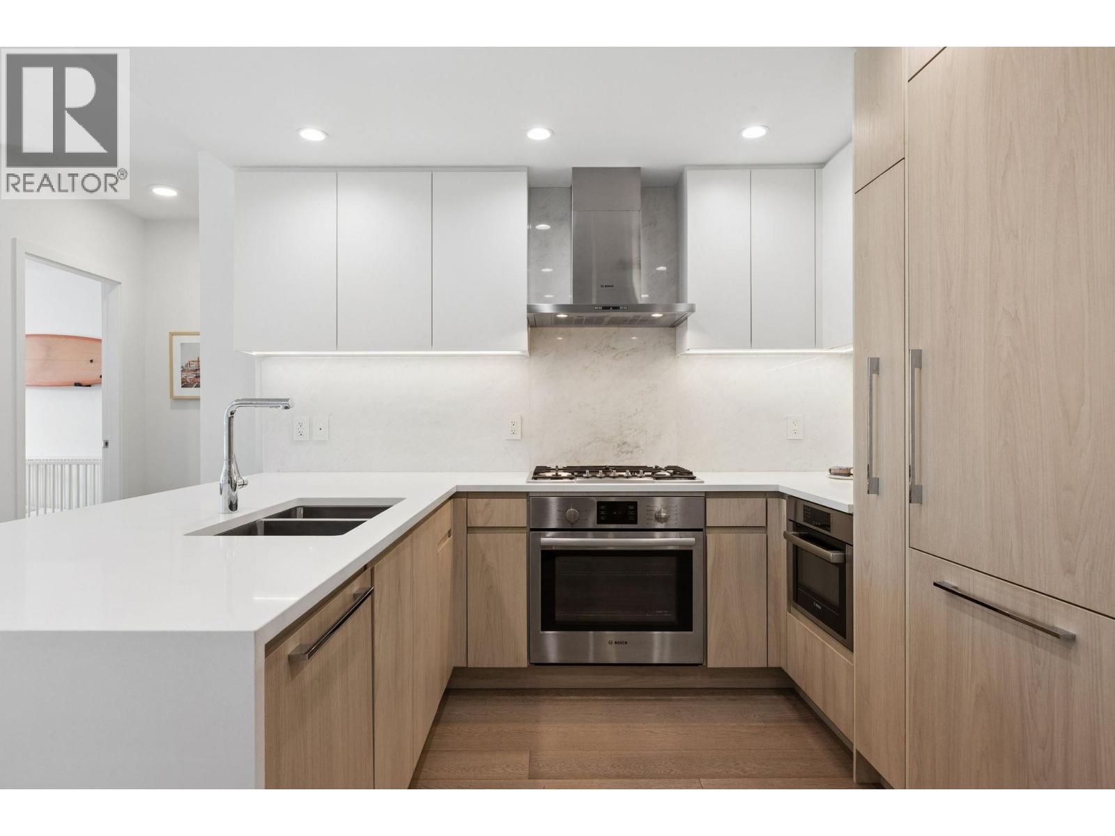 208 177 W 3rd Street, North Vancouver, British Columbia  V7M 0G5 - Photo 14 - R3107012