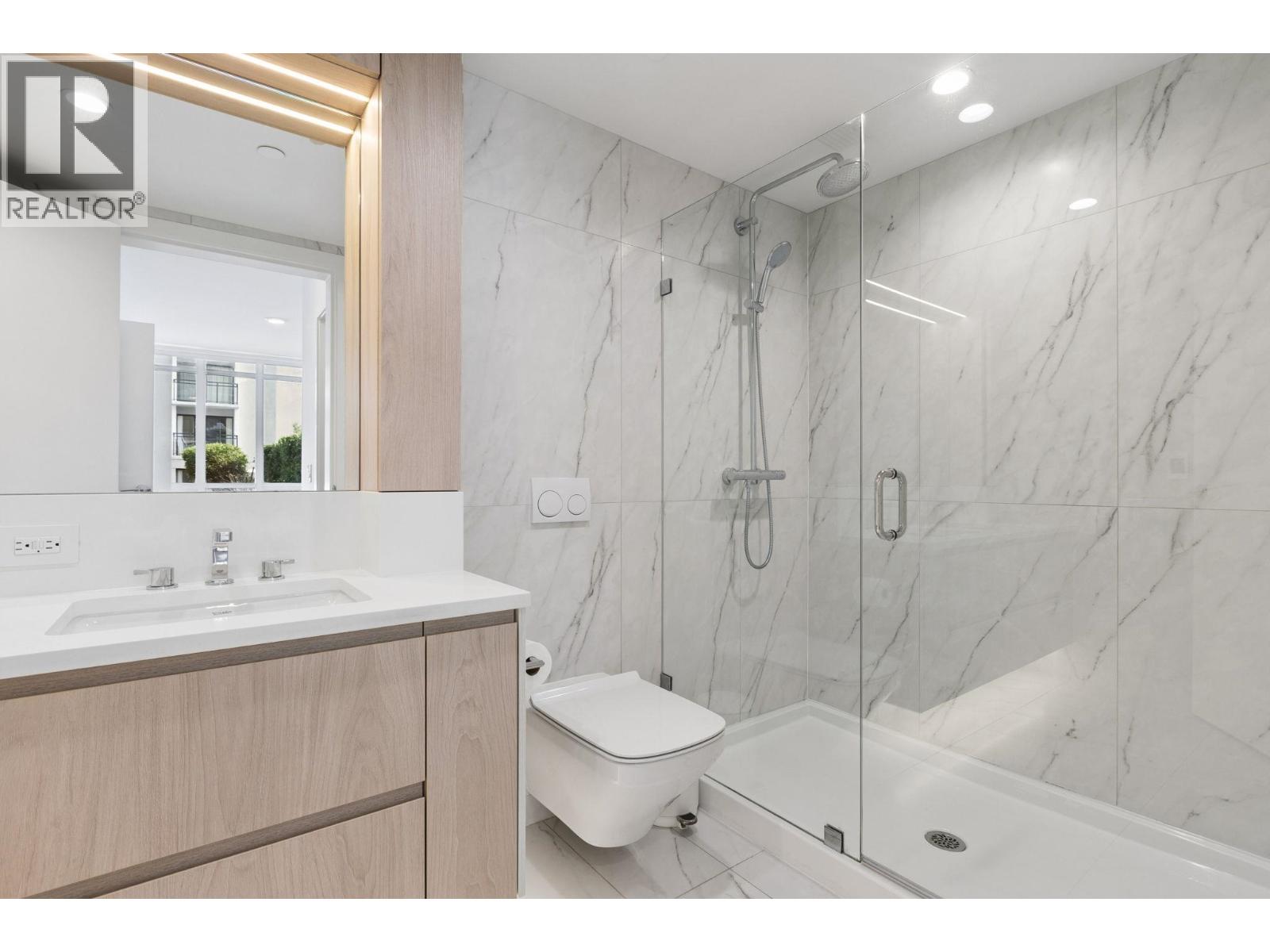 208 177 W 3rd Street, North Vancouver, British Columbia  V7M 0G5 - Photo 17 - R3107012