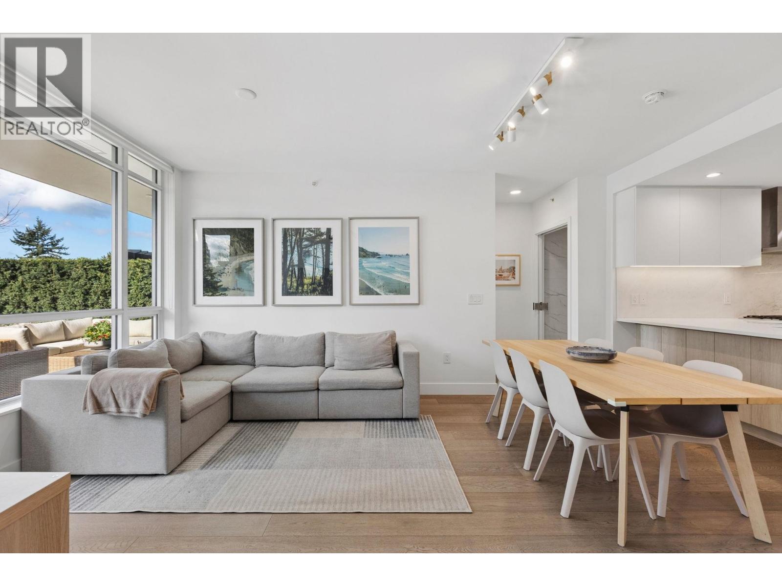 208 177 W 3rd Street, North Vancouver, British Columbia  V7M 0G5 - Photo 5 - R3107012