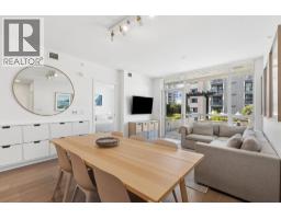 208 177 W 3RD STREET, North Vancouver, British Columbia