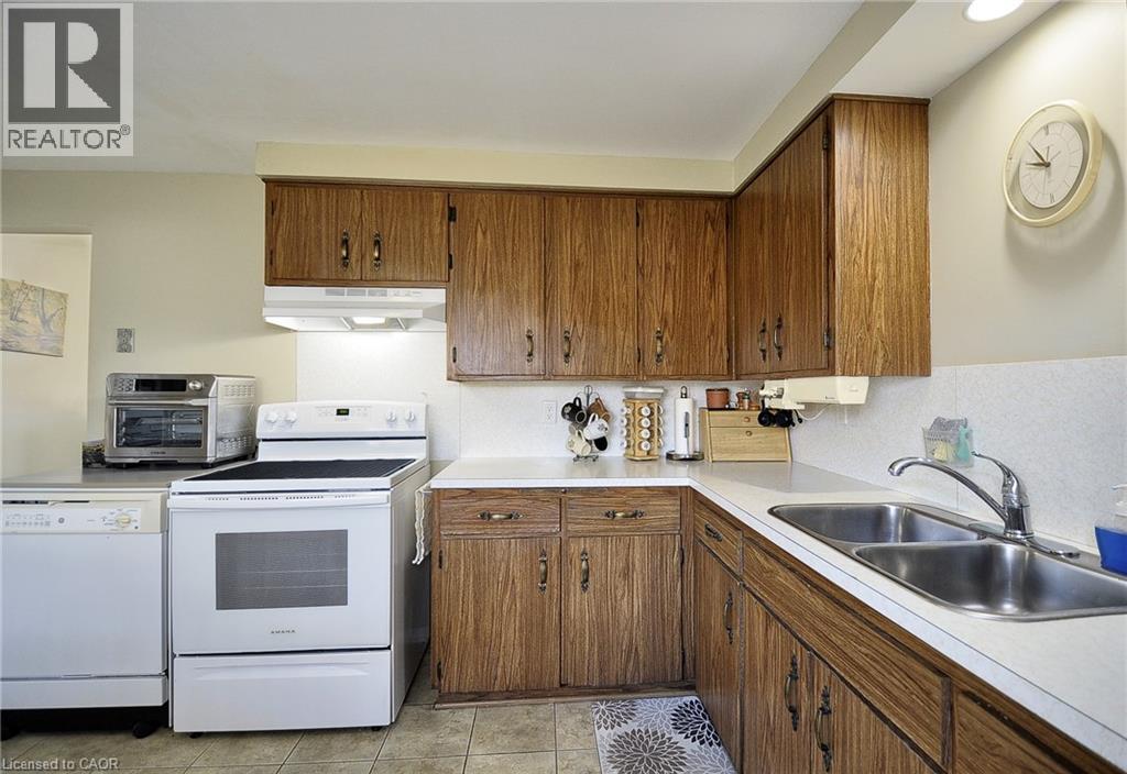 208 Ferguson Avenue, Cambridge, Ontario  N1R 6G2 - Photo 12 - 40817837