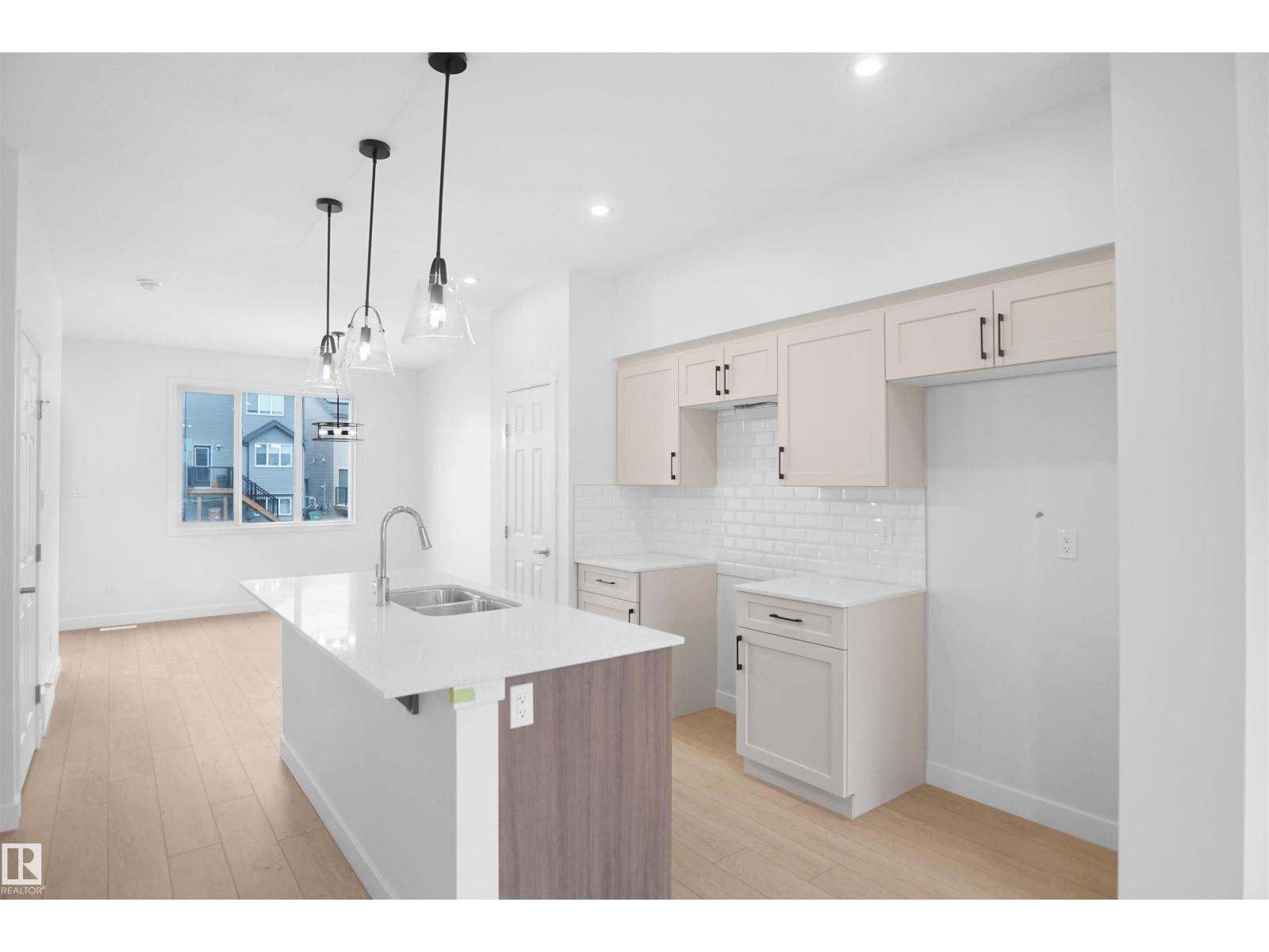 1210 Keswick Dr Sw, Edmonton, Alberta  T6W 4J9 - Photo 7 - E4479602