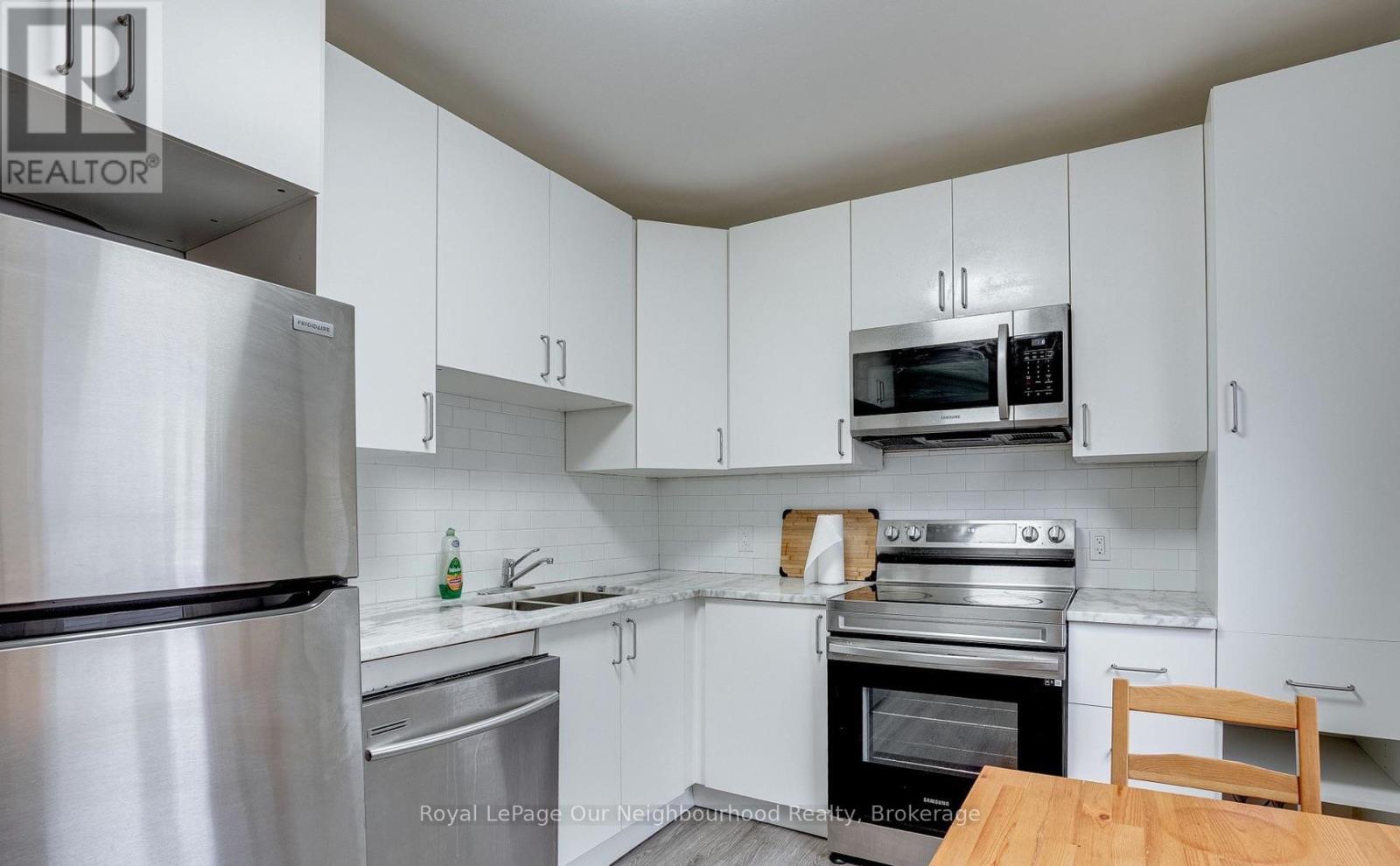 128 Geneva Street, St. Catharines, Ontario  L2R 4N6 - Photo 19 - X12893182