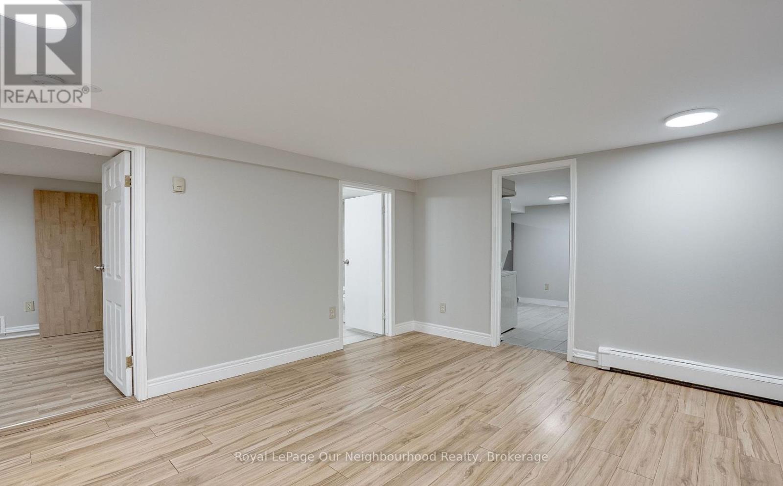 128 Geneva Street, St. Catharines, Ontario  L2R 4N6 - Photo 7 - X12893182