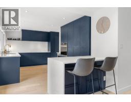 675 BURLEY DRIVE, West Vancouver, British Columbia