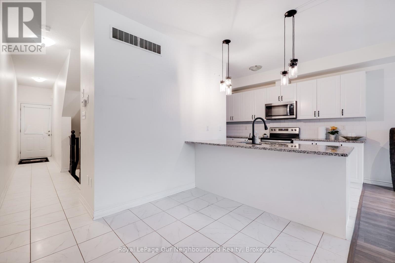 397 Westwood Dr B Drive, Kitchener, Ontario  N2M 5B5 - Photo 12 - X12897170