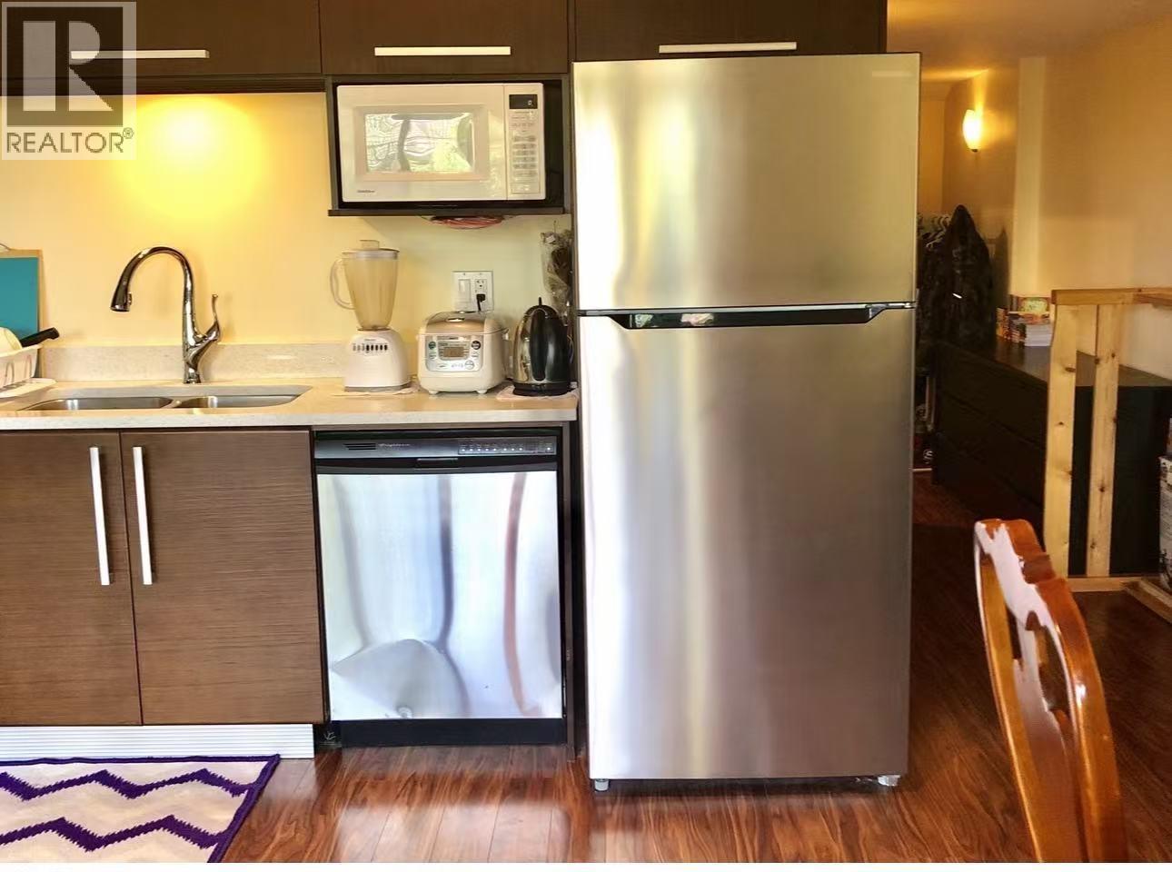 1500 Eagle Mountain Drive, Coquitlam, British Columbia  V3E 2Z9 - Photo 3 - R3107023