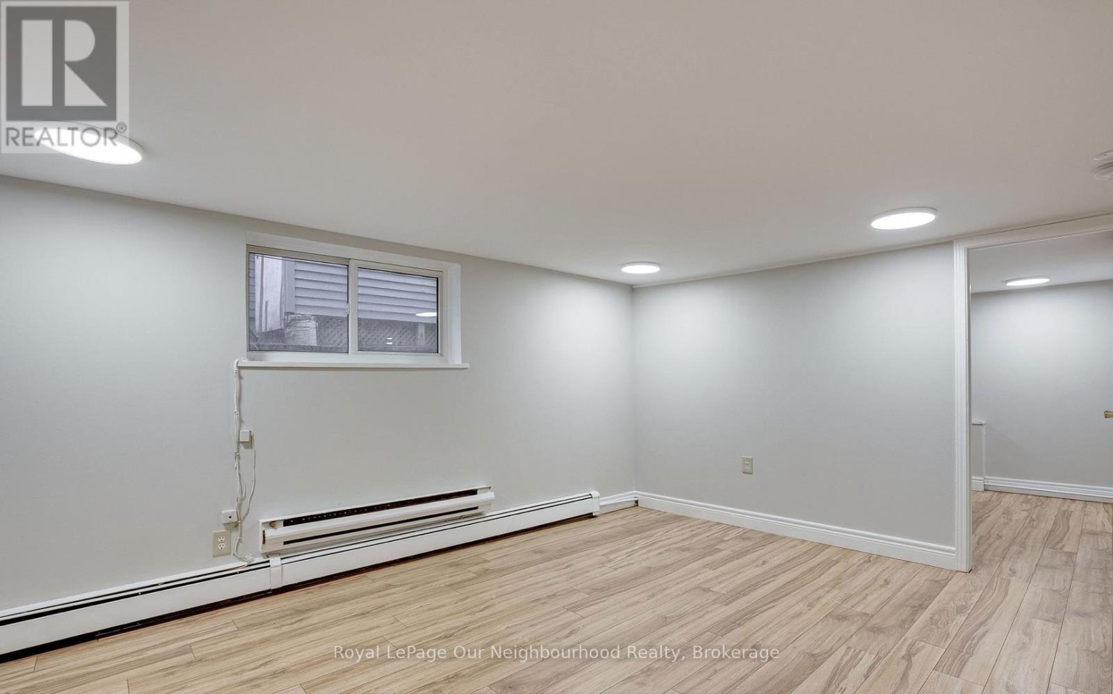 128 Geneva Street, St. Catharines, Ontario  L2R 4N6 - Photo 6 - X12893182