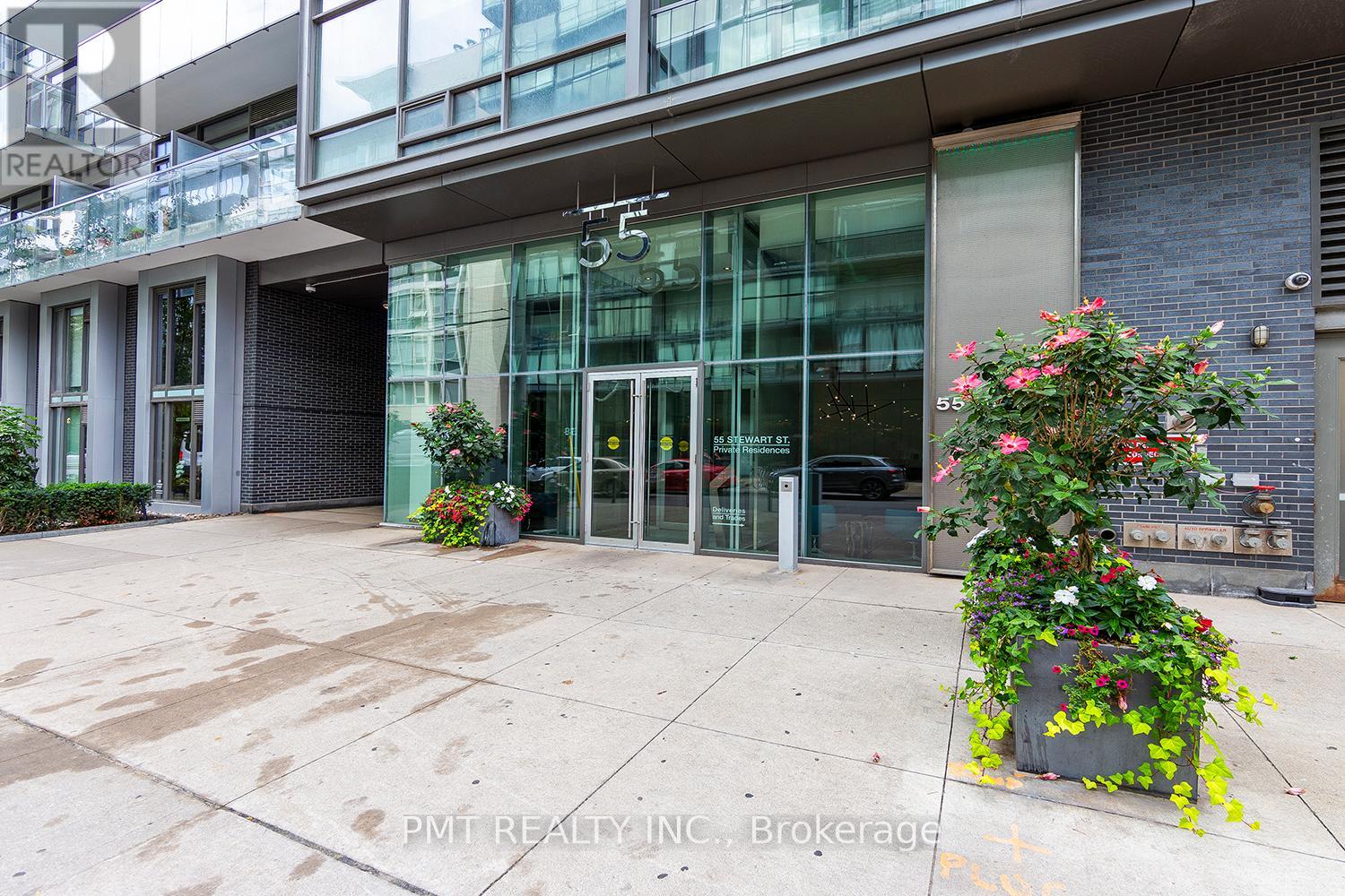 Ph18 - 55 Stewart Street, Toronto, Ontario  M5V 2V1 - Photo 2 - C12960298