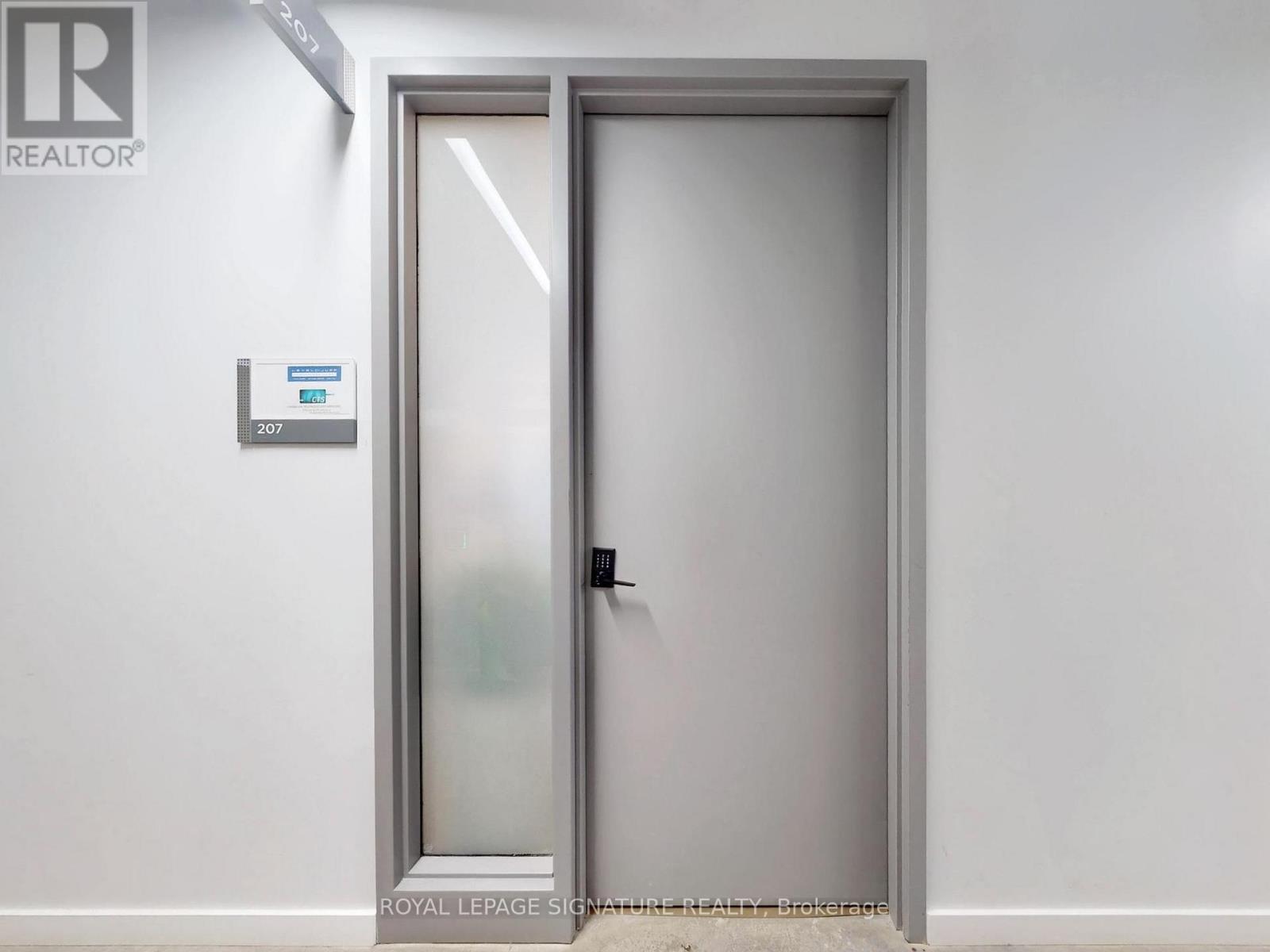 207 - 52 Scarsdale Road, Toronto, Ontario  M3B 2R7 - Photo 5 - C12960340