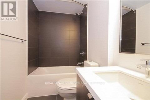 1913 - 155 Yorkville Avenue, Toronto, Ontario  M5R 0B4 - Photo 10 - C12960368
