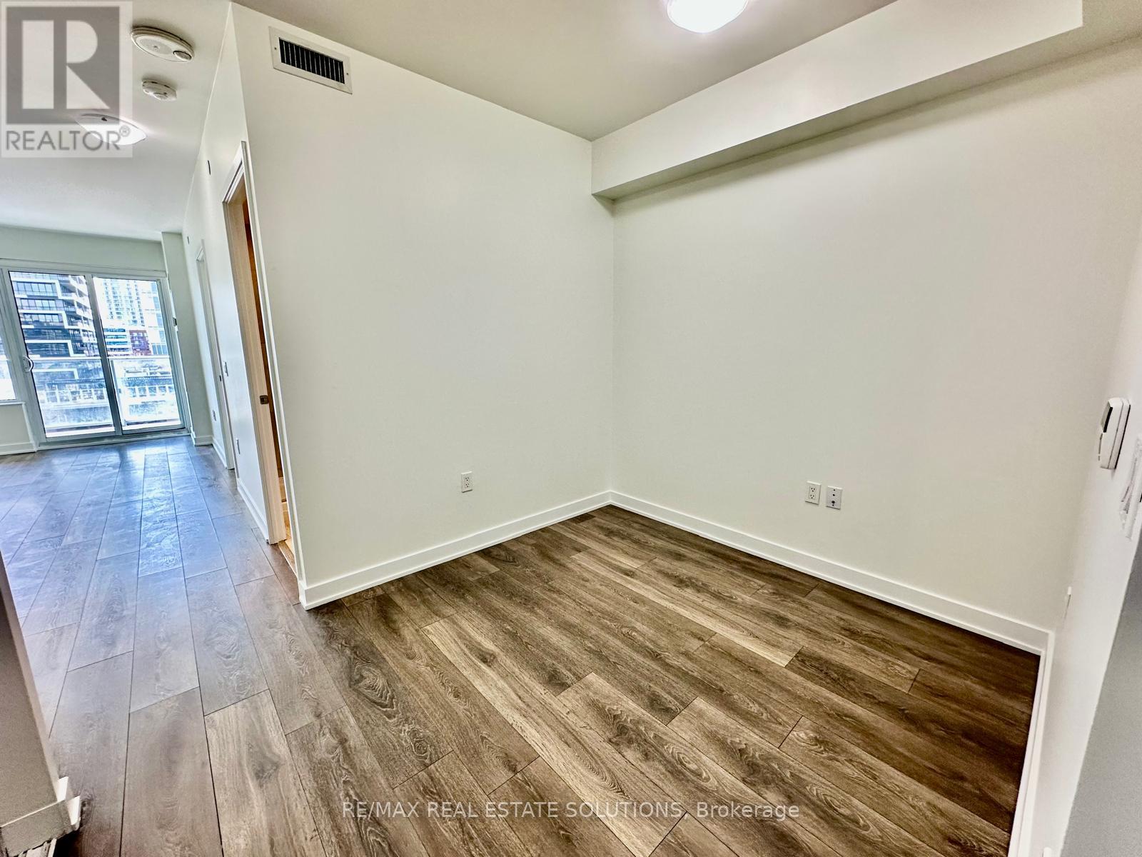 1211 - 195 Redpath Avenue, Toronto, Ontario  M4P 0E4 - Photo 20 - C12953710