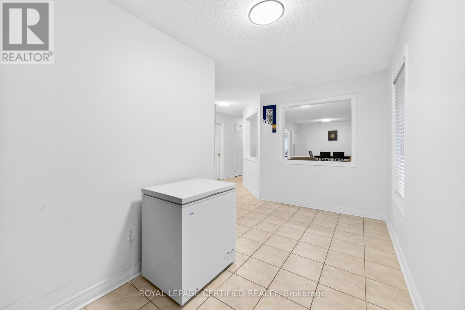 32 Wildsky Road, Brampton, Ontario  L6Y 5P6 - Photo 2 - W12954860