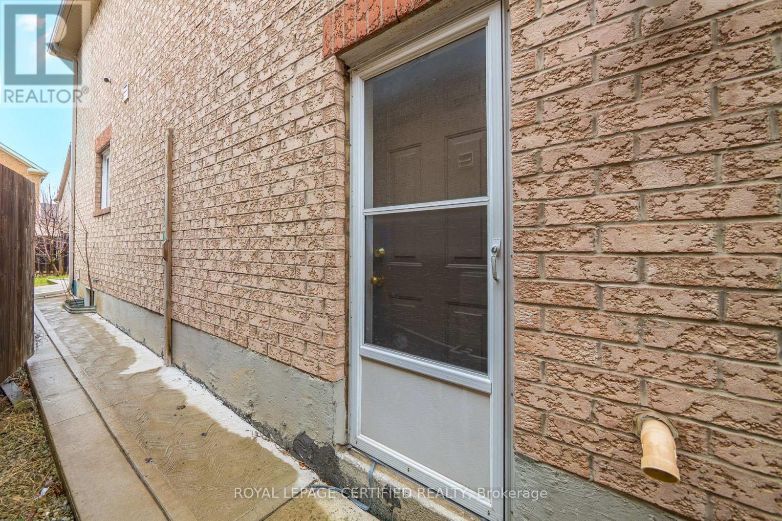 32 Wildsky Road, Brampton, Ontario  L6Y 5P6 - Photo 48 - W12954860