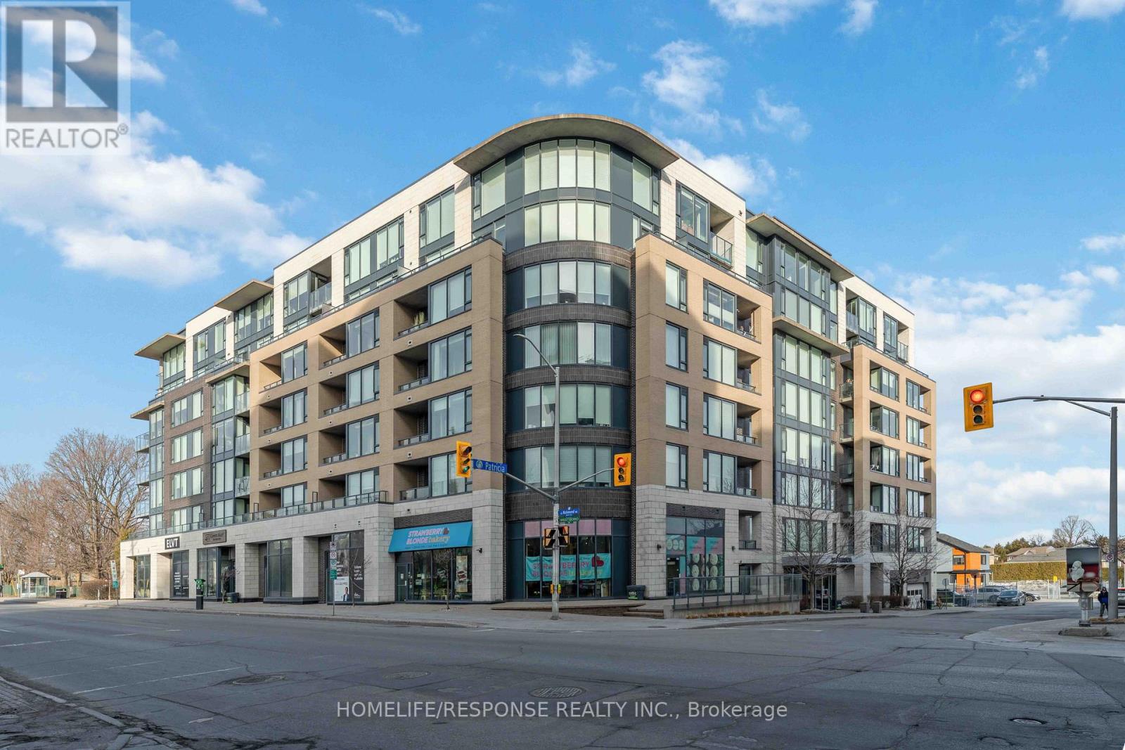 501 - 360 PATRICIA AVENUE, Ottawa, Ontario