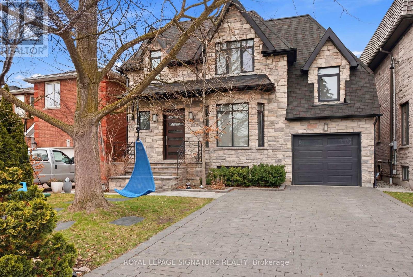 Bsmt - 64 Four Oaks Gate, Toronto, Ontario  M4J 2X2 - Photo 3 - E12960384
