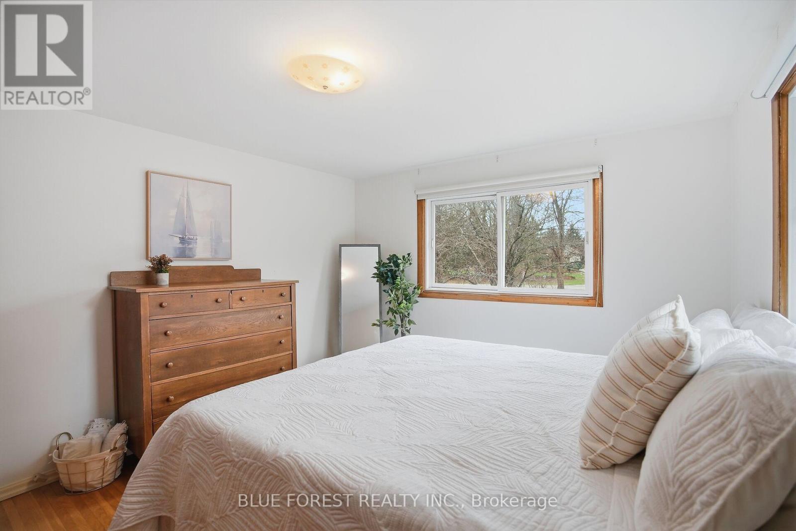 1668 Hamilton Road, London East, Ontario  N6M 1G4 - Photo 17 - X12949684