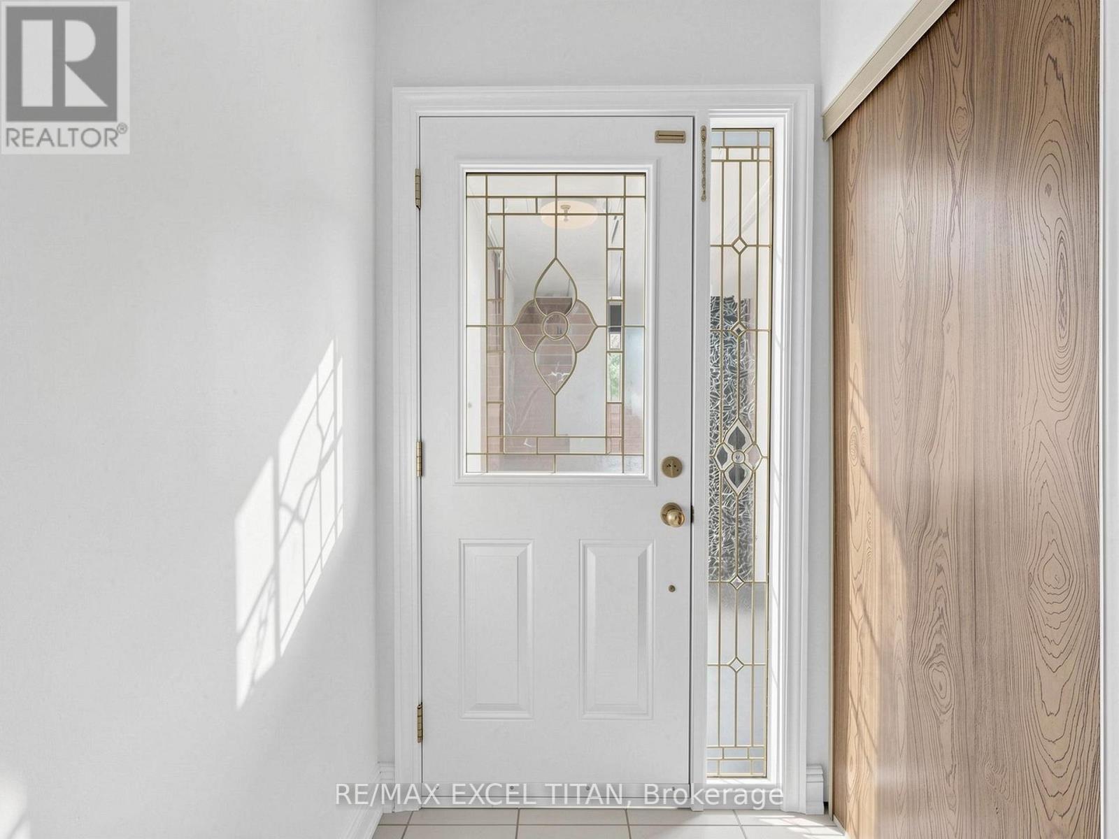 198 Risebrough Circuit, Markham, Ontario  L3R 3E3 - Photo 14 - N12960318